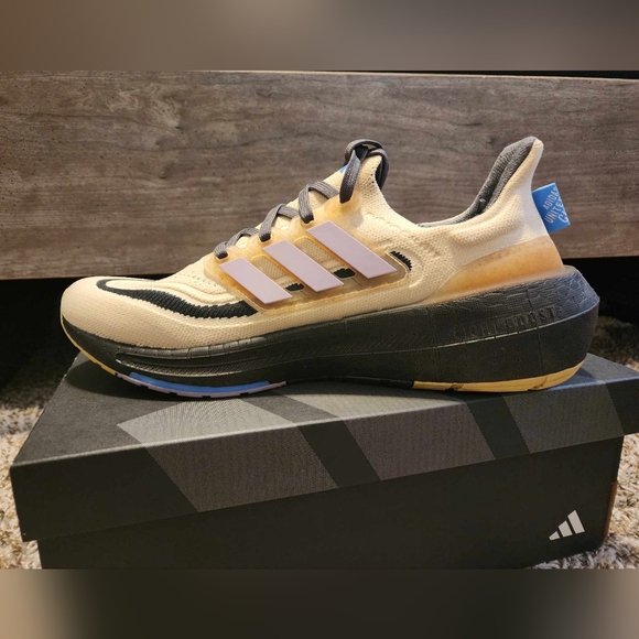 Adidas Ultraboost Light MF Running Shoes | Unisex | id3288 main image 4